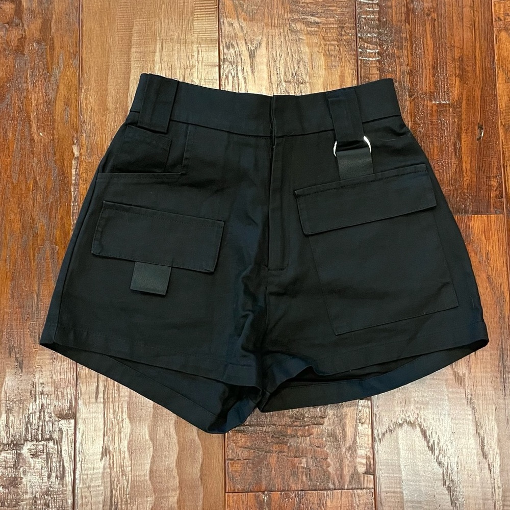 cargo shorts black high waisted size xs or small